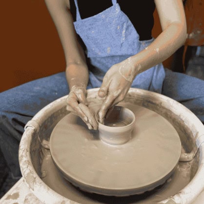 Introduction To Wheel Throw Pottery Course AM 6 Week Oct